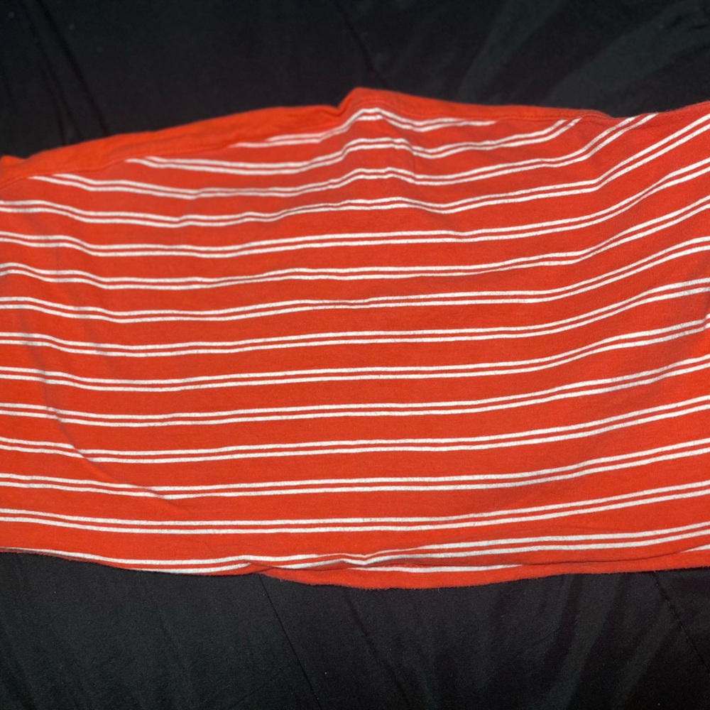 Red crop top
